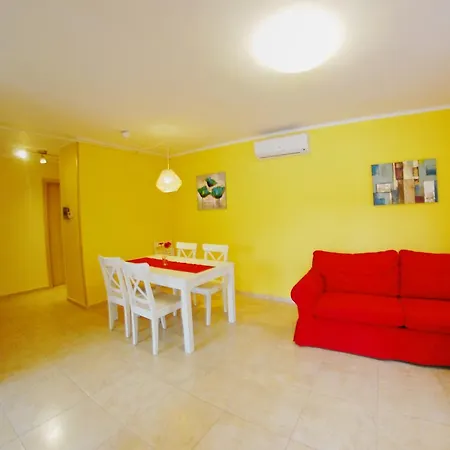 Apartment Nelkas *