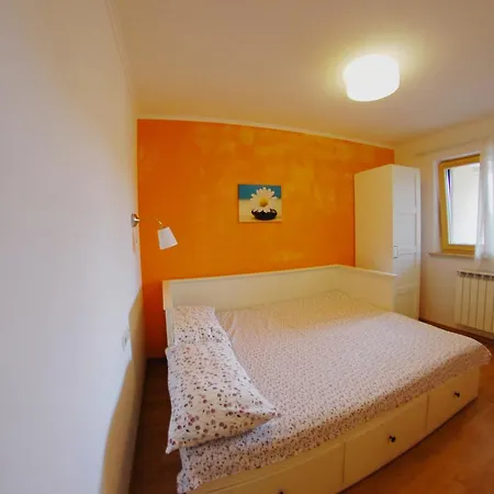 Nelkas Apartment *