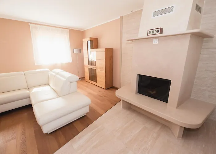 Nelkas Apartman *