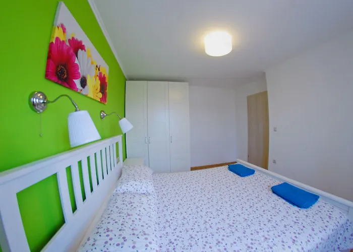 Nelkas Apartman
