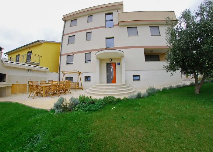 Appartement Nelkas