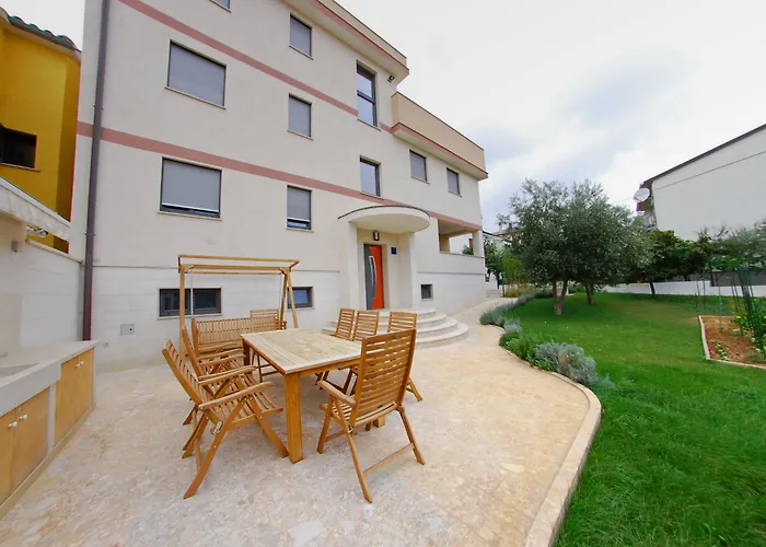 Appartement Nelkas