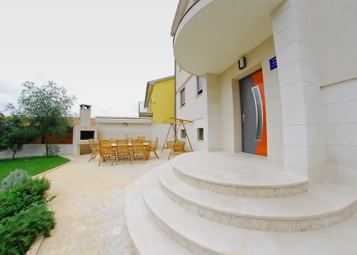 Appartement Nelkas