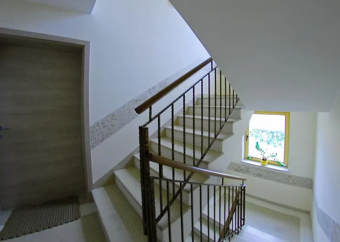 Apartment Nelkas