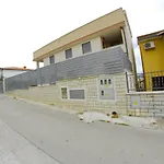 Nelkas Apartman
