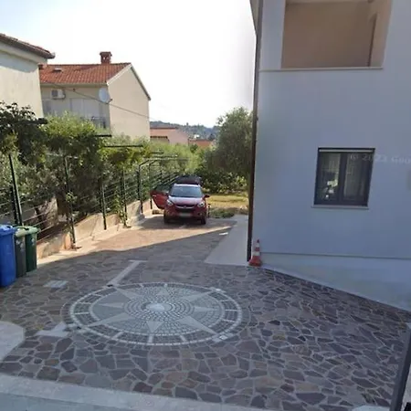 Nelkas Apartmán Pula
