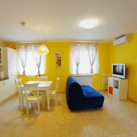 Apartmán Nelkas Pula