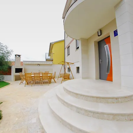 Apartman Nelkas